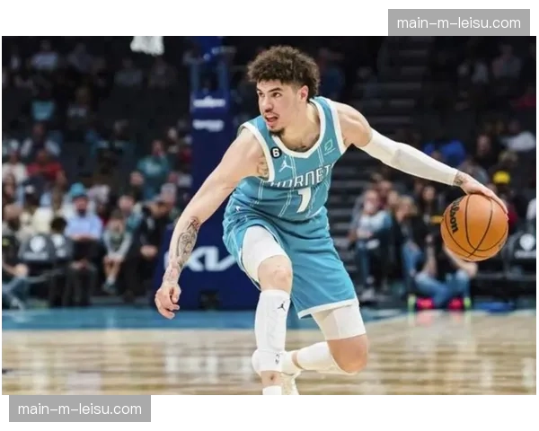 拉梅洛·鲍尔成功接受脚踝手术，预计将缺席下赛季初段比赛